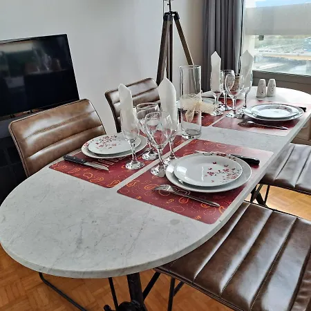 Sous Les Etoiles - Dans Gratte-ciel Avec Parking En Sus Ruão