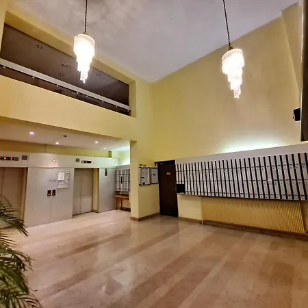 Sous Les Etoiles - Dans Gratte-ciel Avec Parking En Sus Ruão