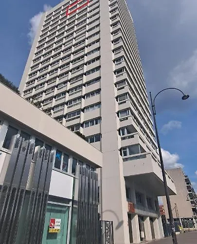 Apartment Sous Les Etoiles - Dans Gratte-ciel Avec Parking En Sus *